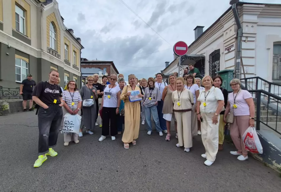 Галерея